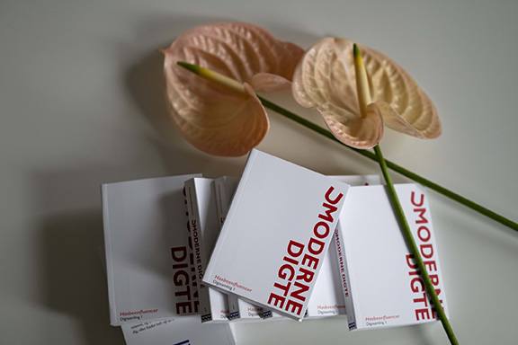 Umoderne digte med blomster